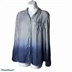 Beachlunchlounge Striped Blue Ombré Shirt